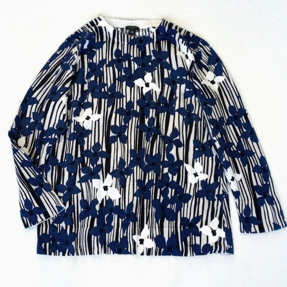 Vintage Ann Taylor Blue & White Floral Patterned Long Sleeve Sweater Top L